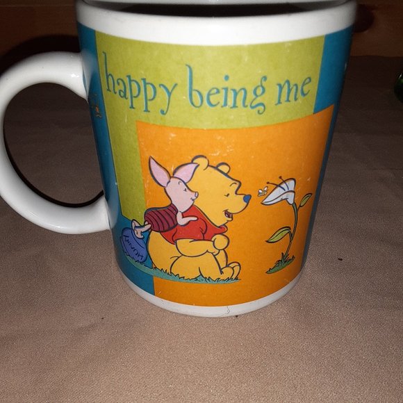 Walt Disney Winnie the Pooh Ceramic Mug - Picture 1 of 3